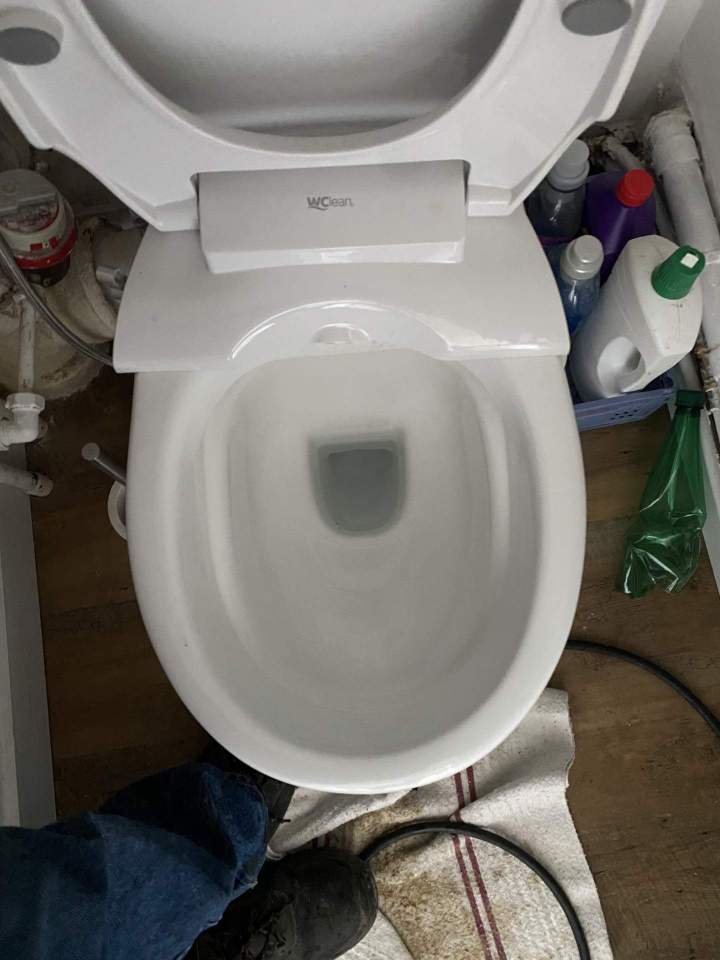 Débouchage toilette réussi